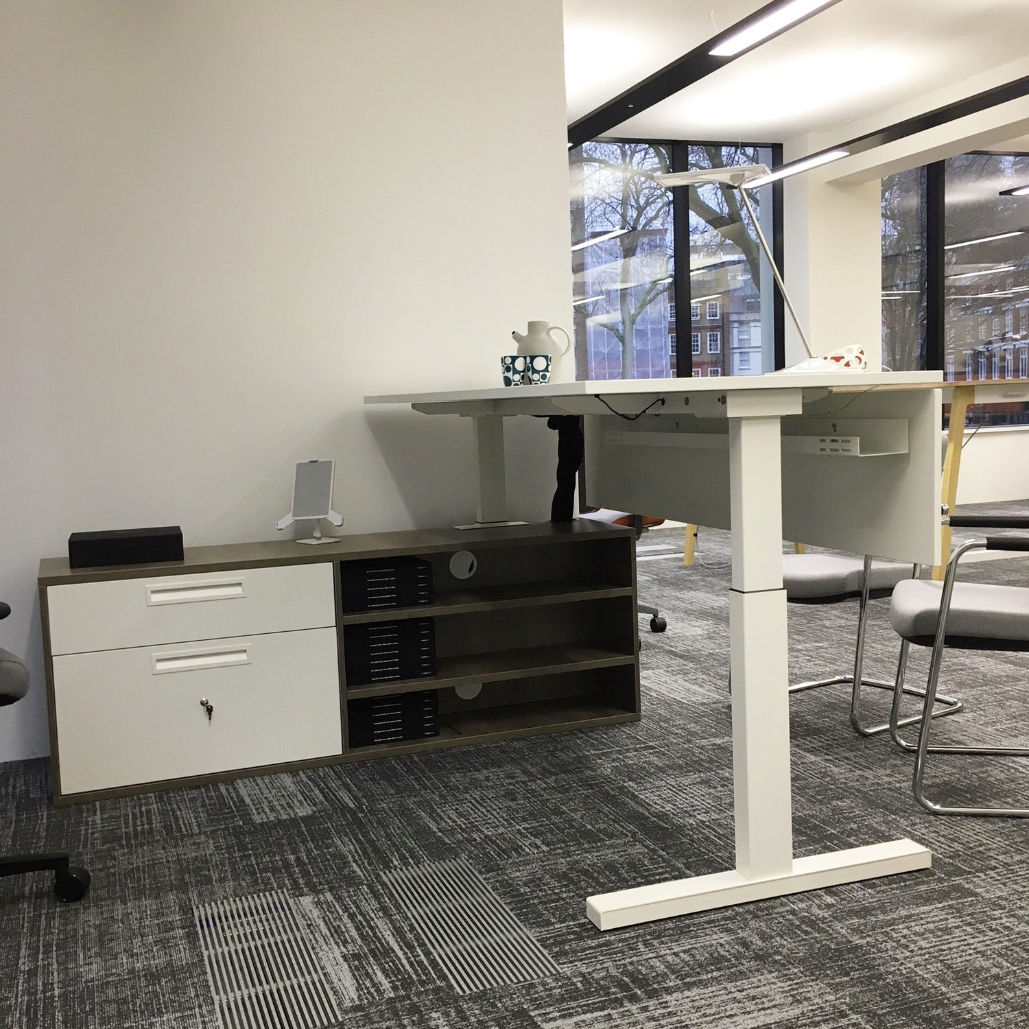 Chemistry Sit-Stand Desk Chemistry Sit-Stand Desk