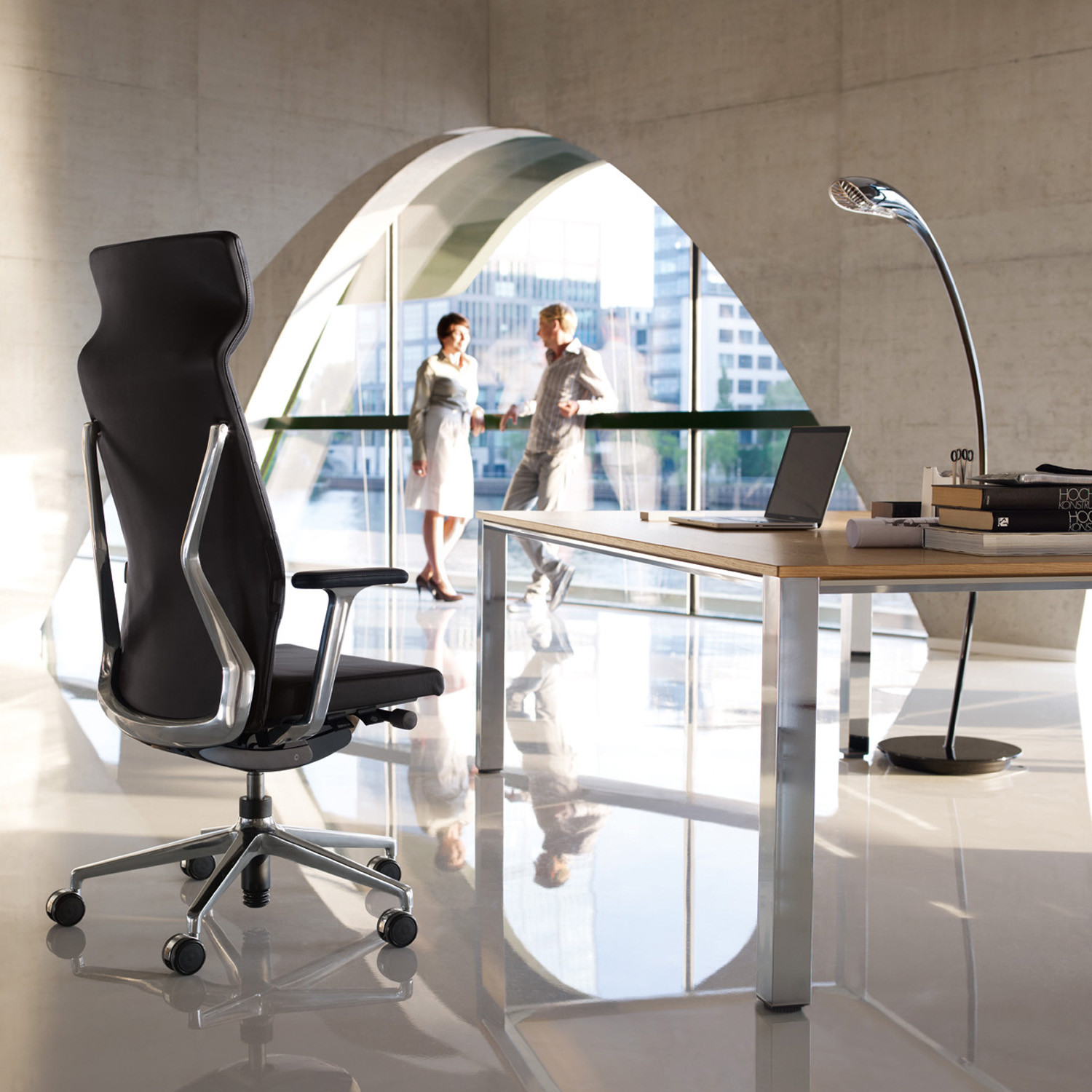 Crossline Prime Management Office Chair Crossline Prime Management Office Chair