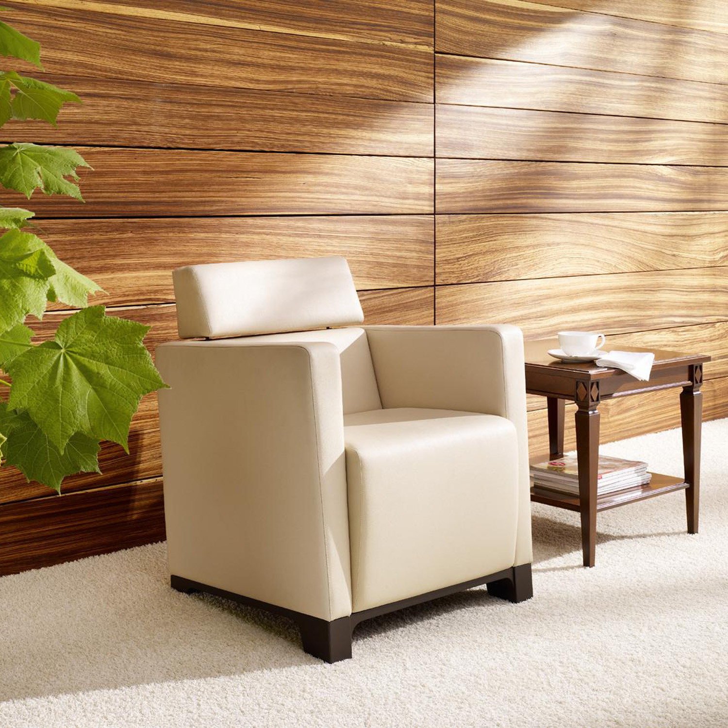 Grace Cube Lounge Armchair Grace Cube Lounge Armchair