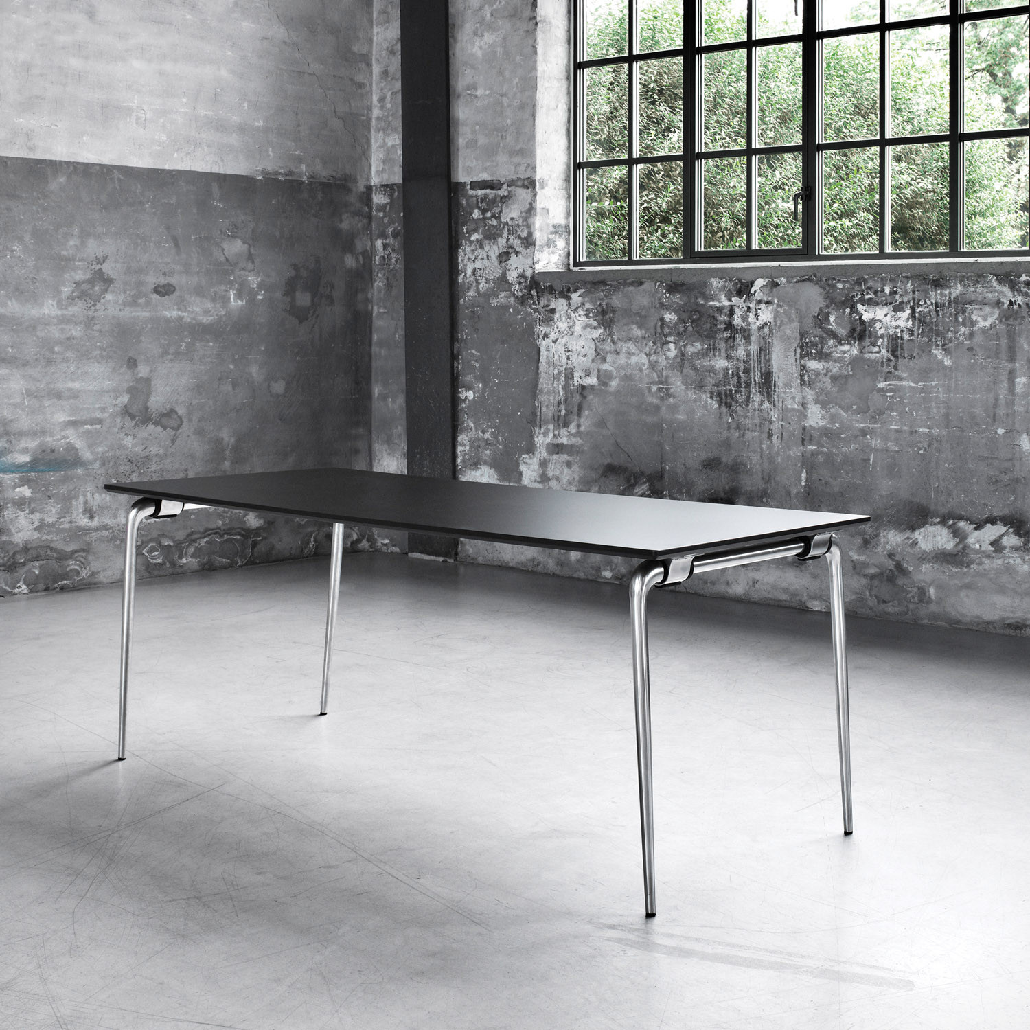 Day Folding Table