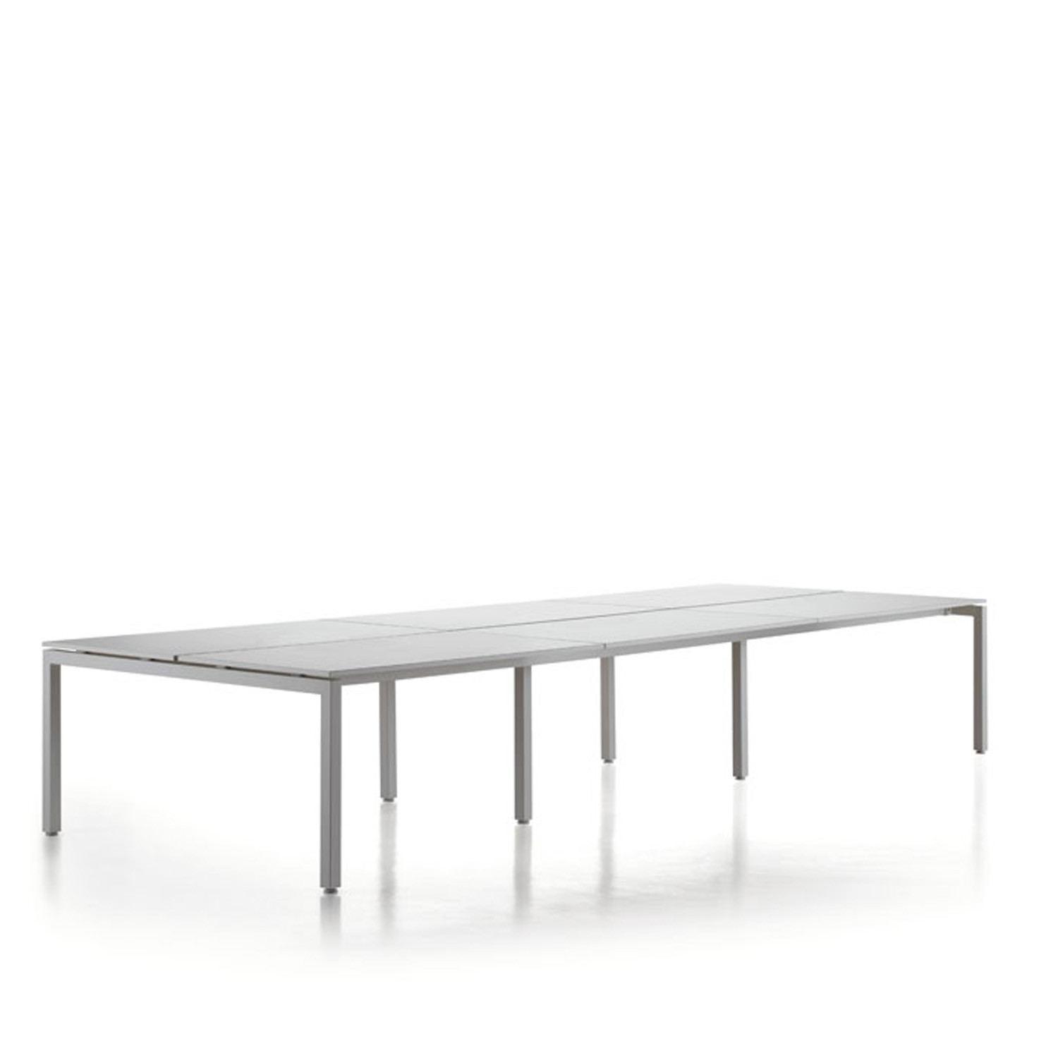 F25 Bench Desk F25 Bench Desk