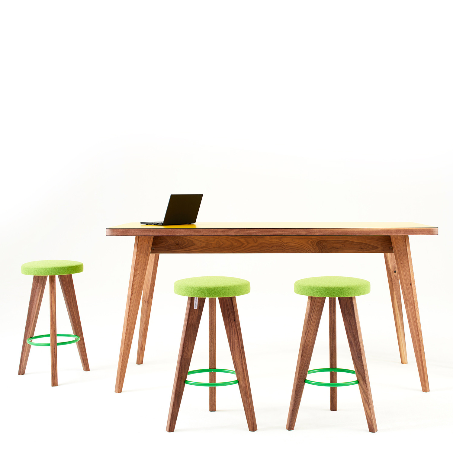 Osprey High Table Osprey High Table