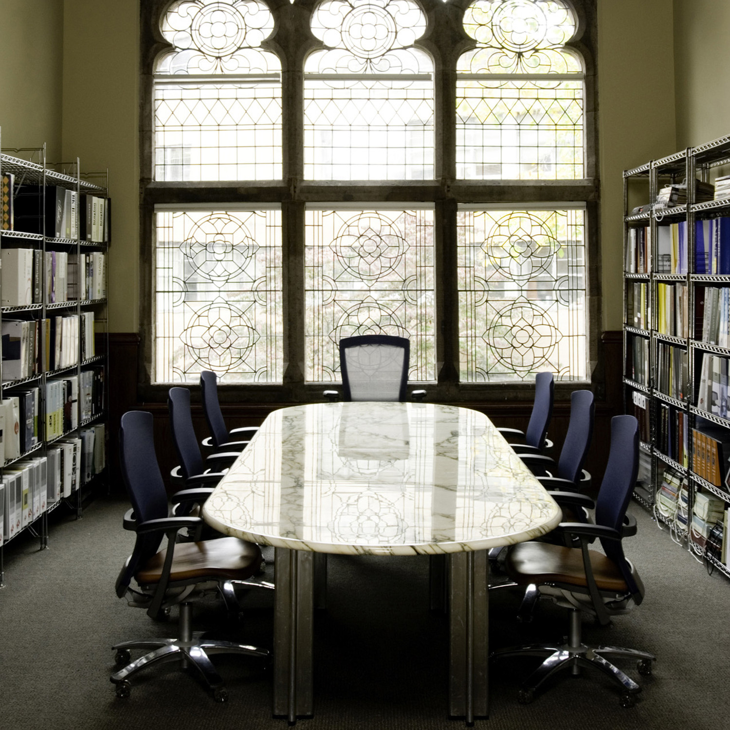 Pascal Table by Knoll Pascal Table by Knoll