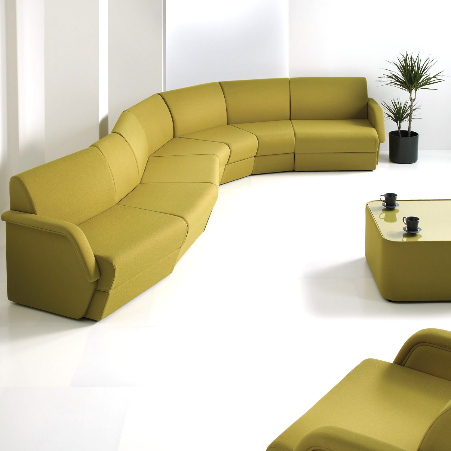 Series 9500 Sofa Series 9500 Sofa
