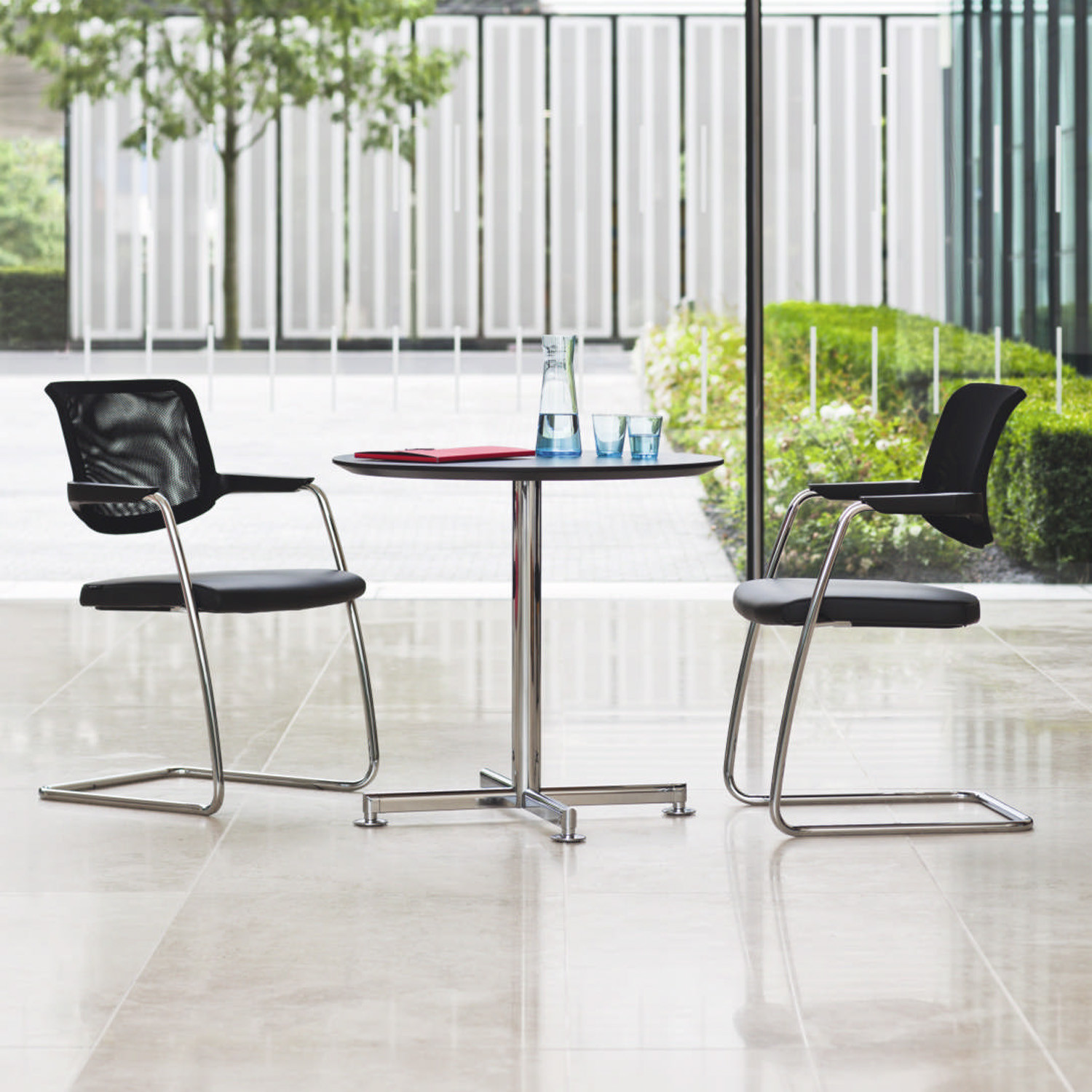 Too Mesh Visitors and Meeting Chairs Too Mesh Visitors and Meeting Chairs