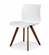 2080 Uni_Verso Cafe Chair with padded seat