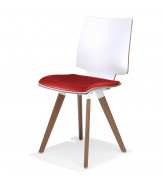 2180 Uni_Verso Chair with padded seat