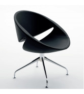 Mya Chair with 4-Star base with glides