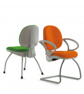 Wing Visitor's Chair by Luxy