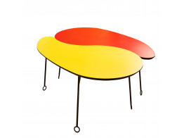 BuzziVirgule Table 