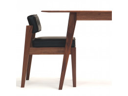 Acorn II Chair