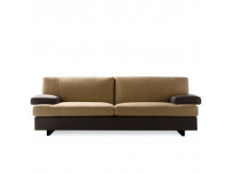 Eskilo Sofa in Fabric and Leather