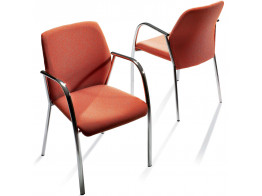 Flavia Visitor Chairs