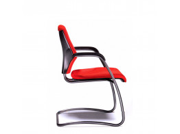 G64 Cantilever Seat