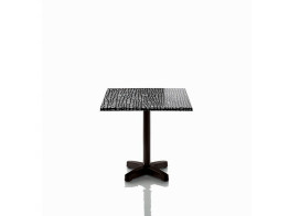 Happyhour Outdoor Table with tabletop pattern by Javier Mariscal