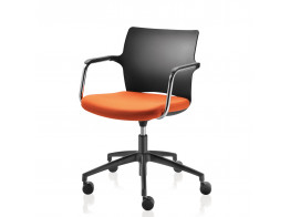 One Meeting Swivel Chair by Connection