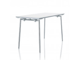 Quickly Folding Table
