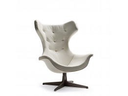 Regina II Armchair