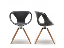 Up Chair Wooden Legged