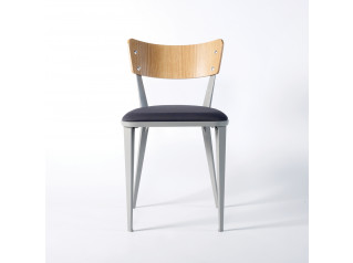 BA2 Chair