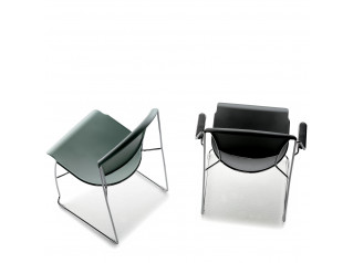 Forma Visitor Chair