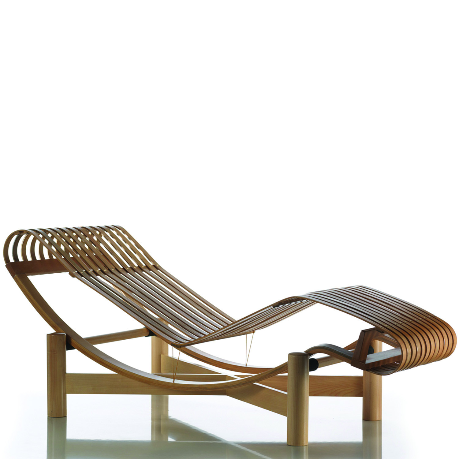 522 Tokyo Chaise Longue Frame