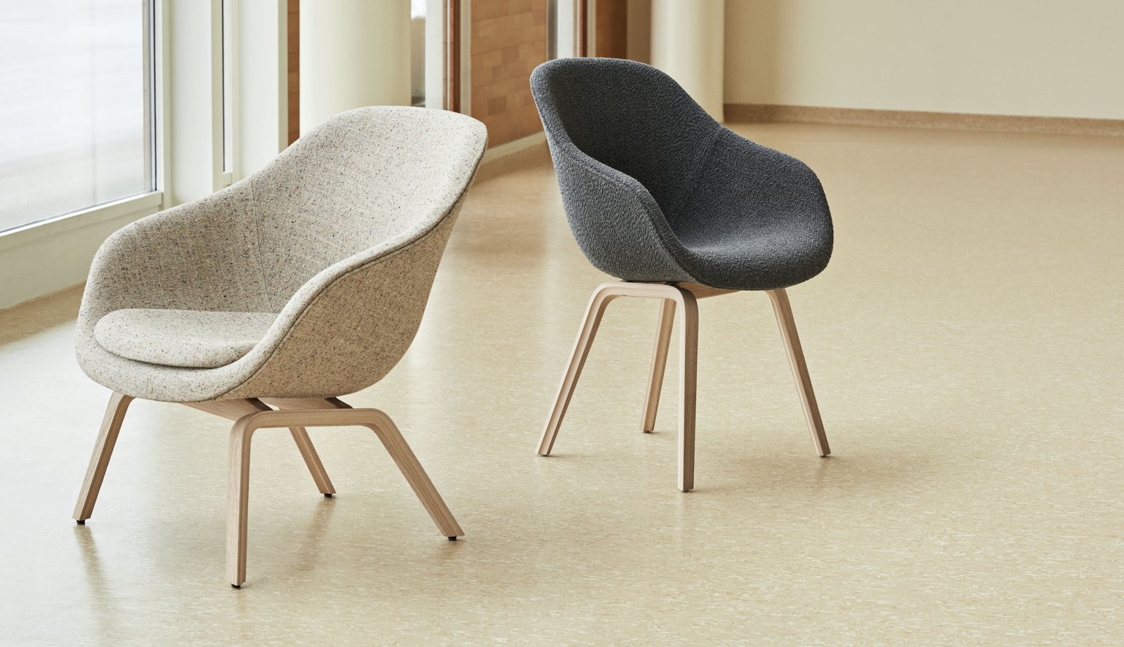 AAL 83 Lounge Chair view 4