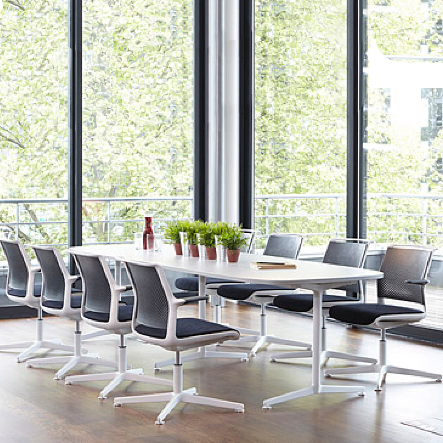 Ad-Lib Meeting Table