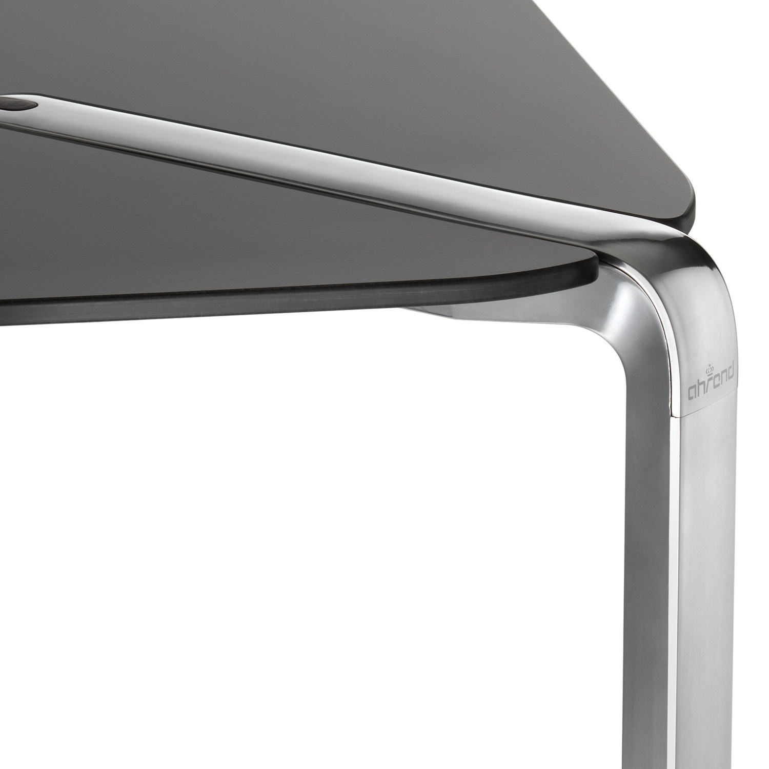 Ahrend 315 Table Detailled
