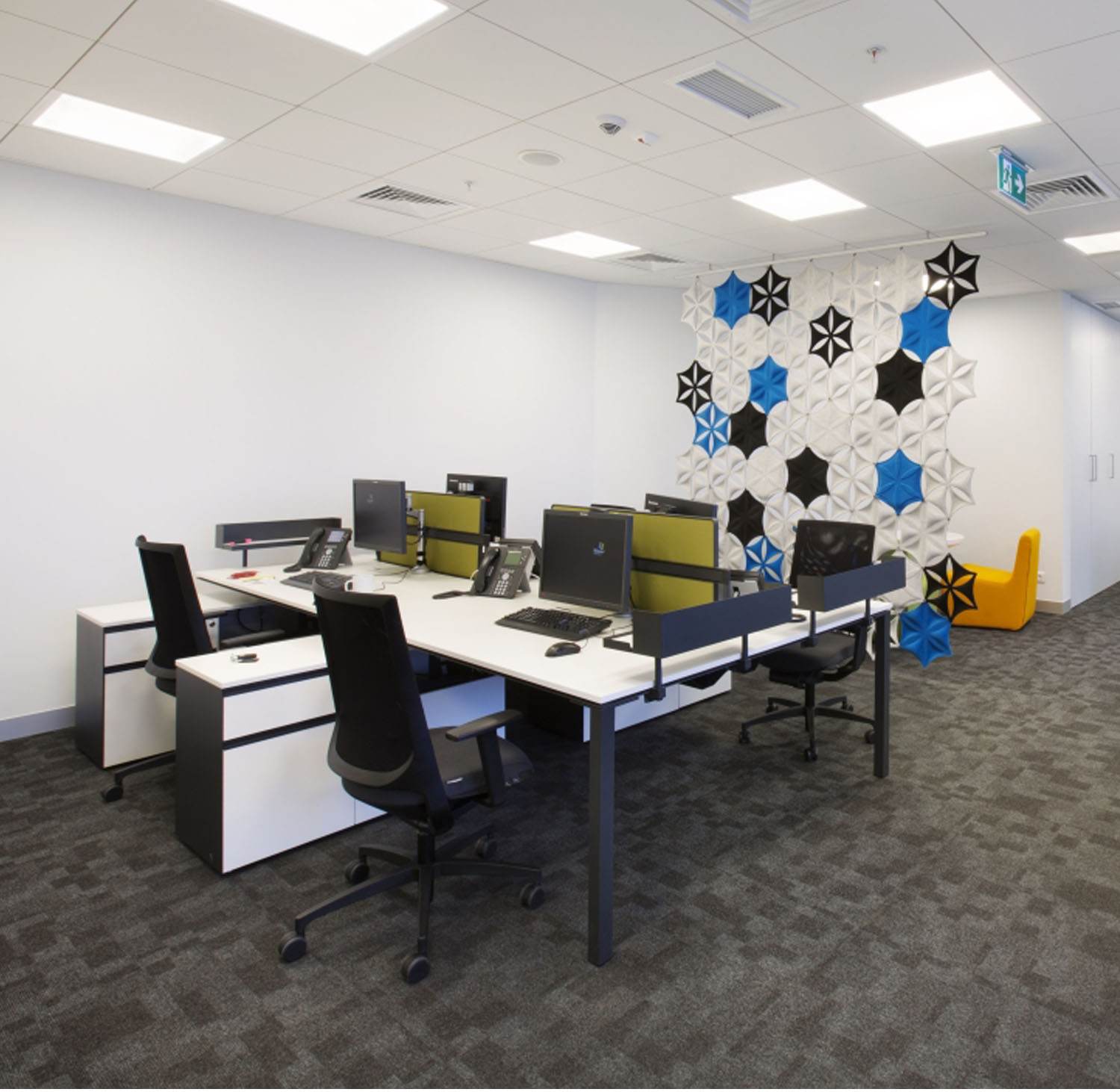 Barbari Open Plan Office Bench Desks