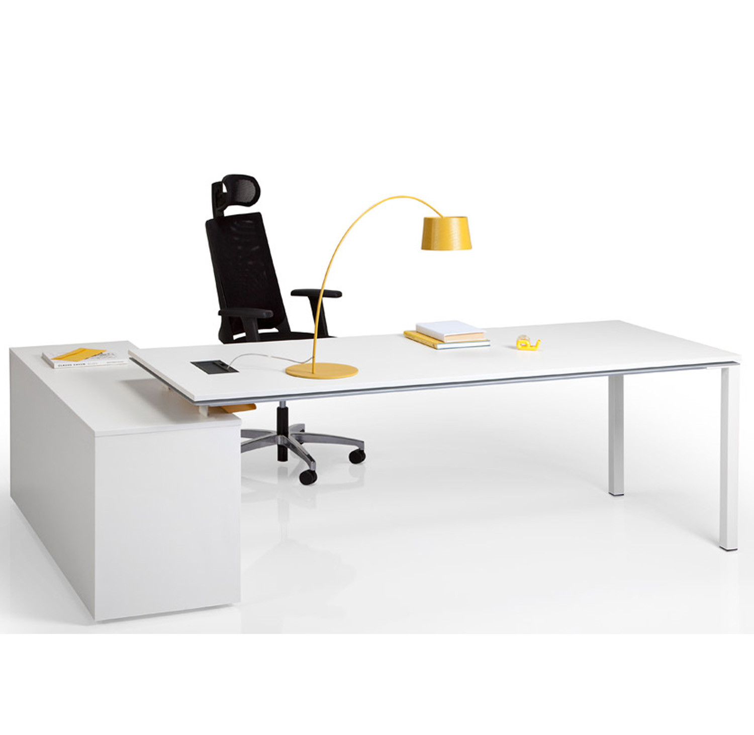 Barbari Management Office Desks