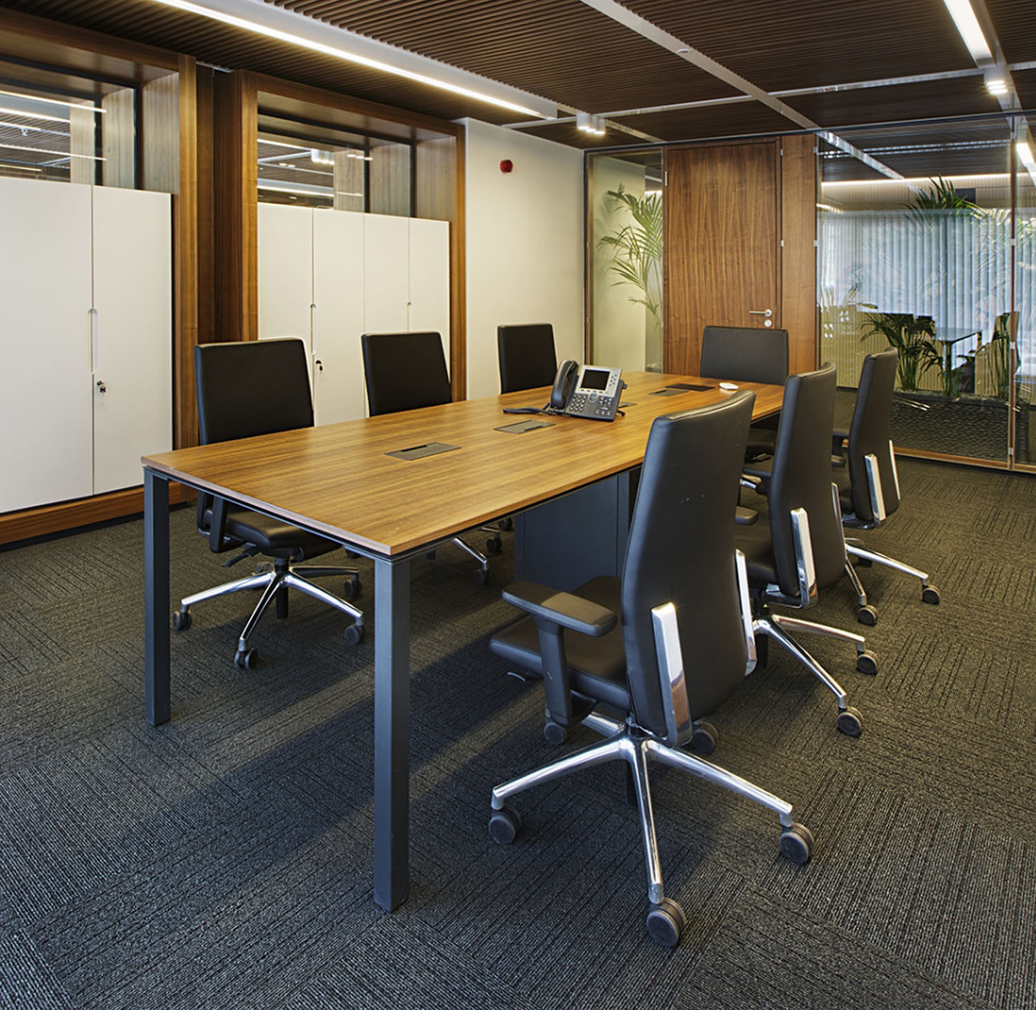 Barbari Office Meeting Tables