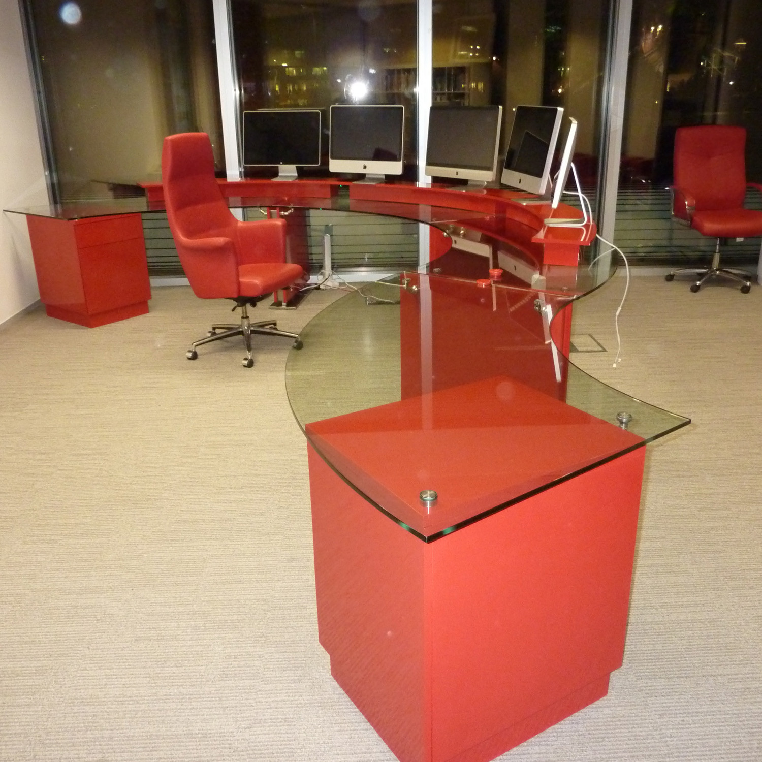 Custom Made Desks from Apres Furniture