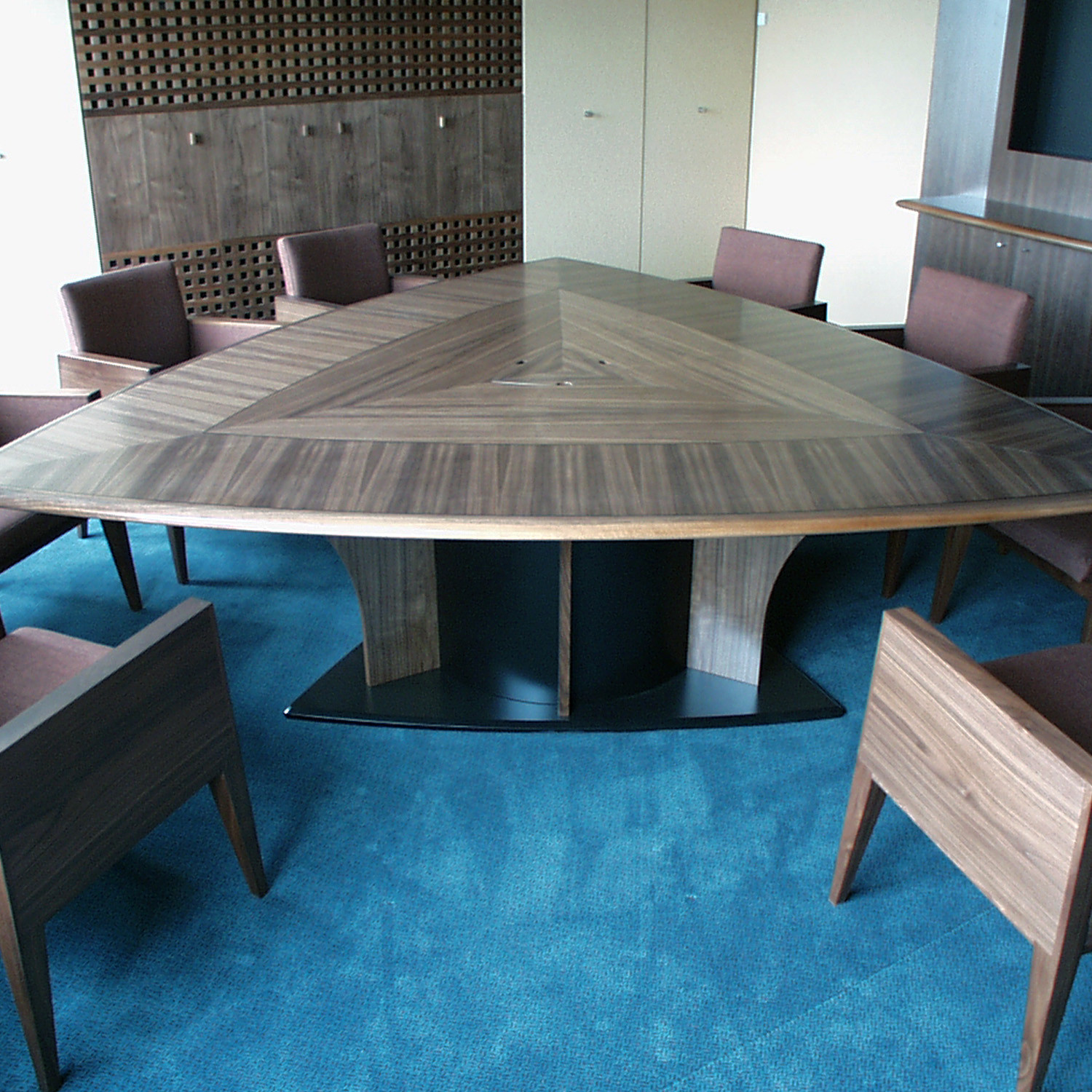 Bespoke Meeting Room Tables