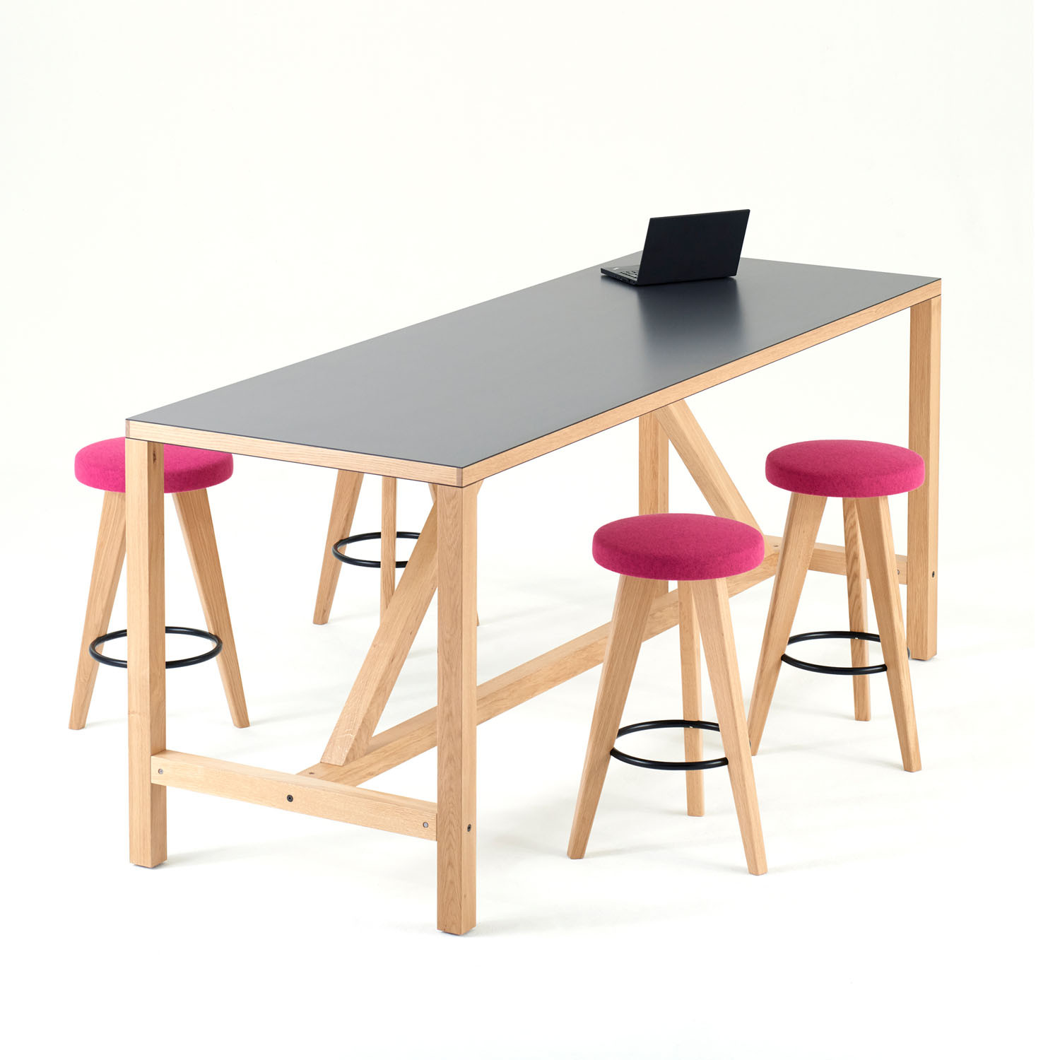 Bosa Tables and Benches