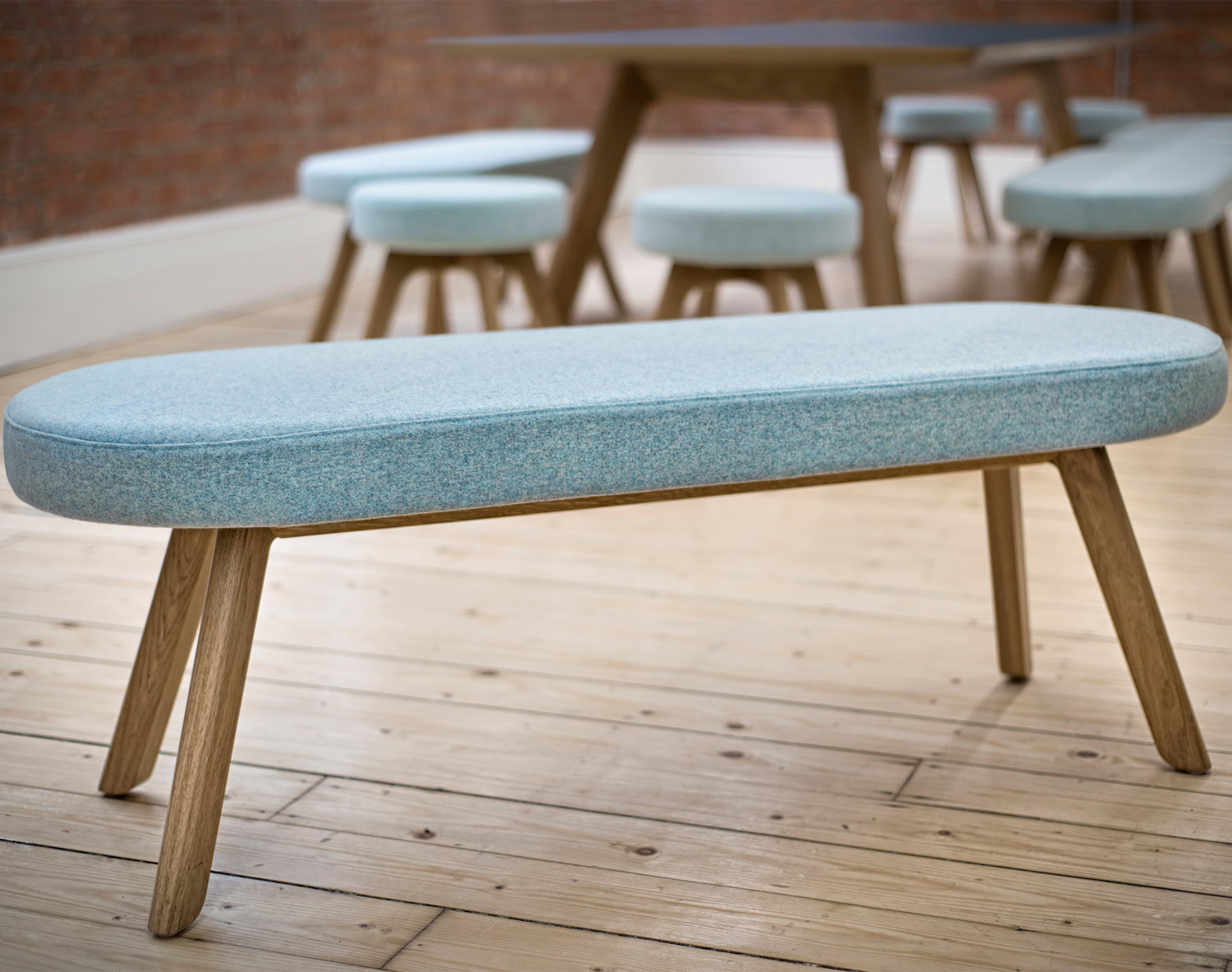 Connection Centro Low Bench Seat