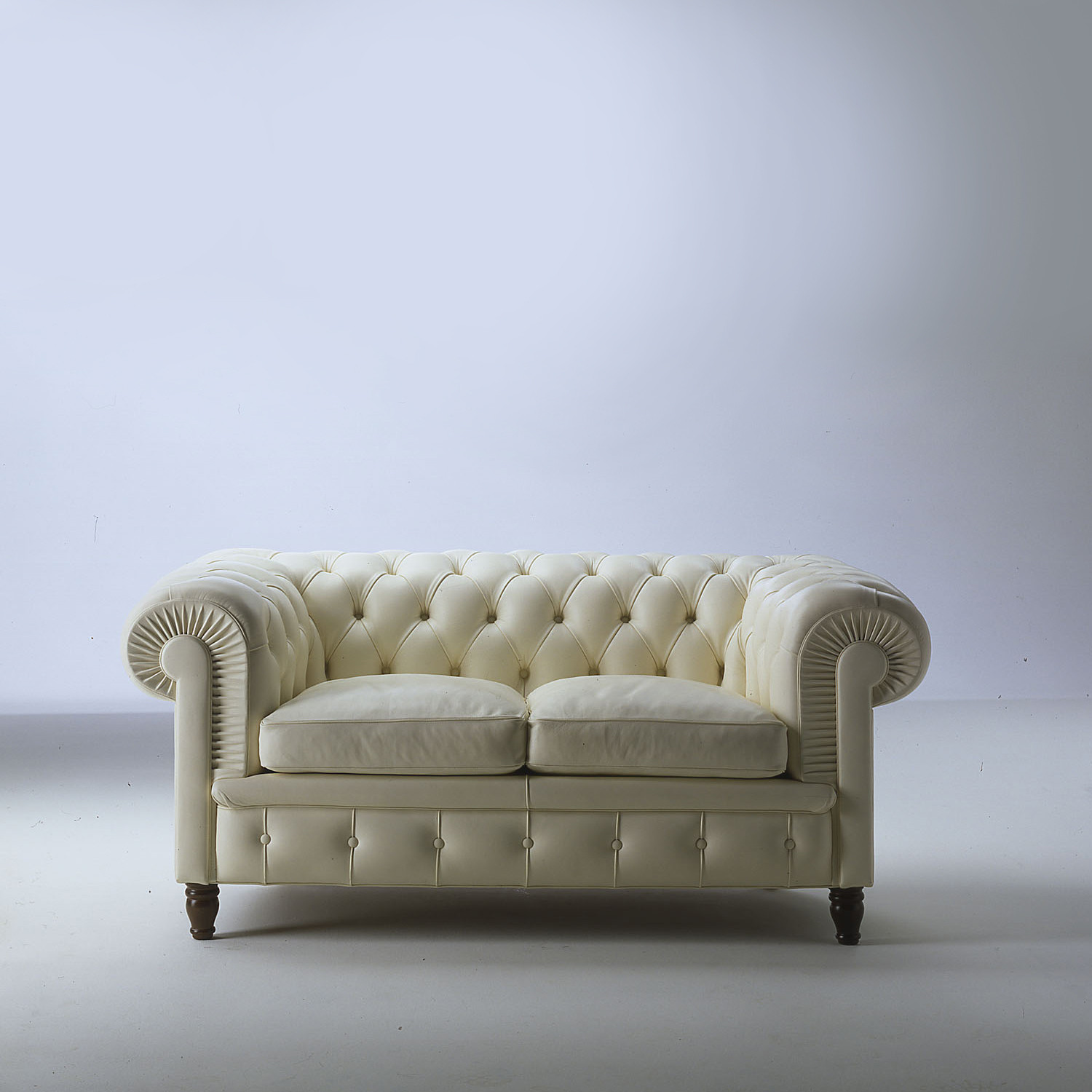 Chester Sofa in Traditional Leather