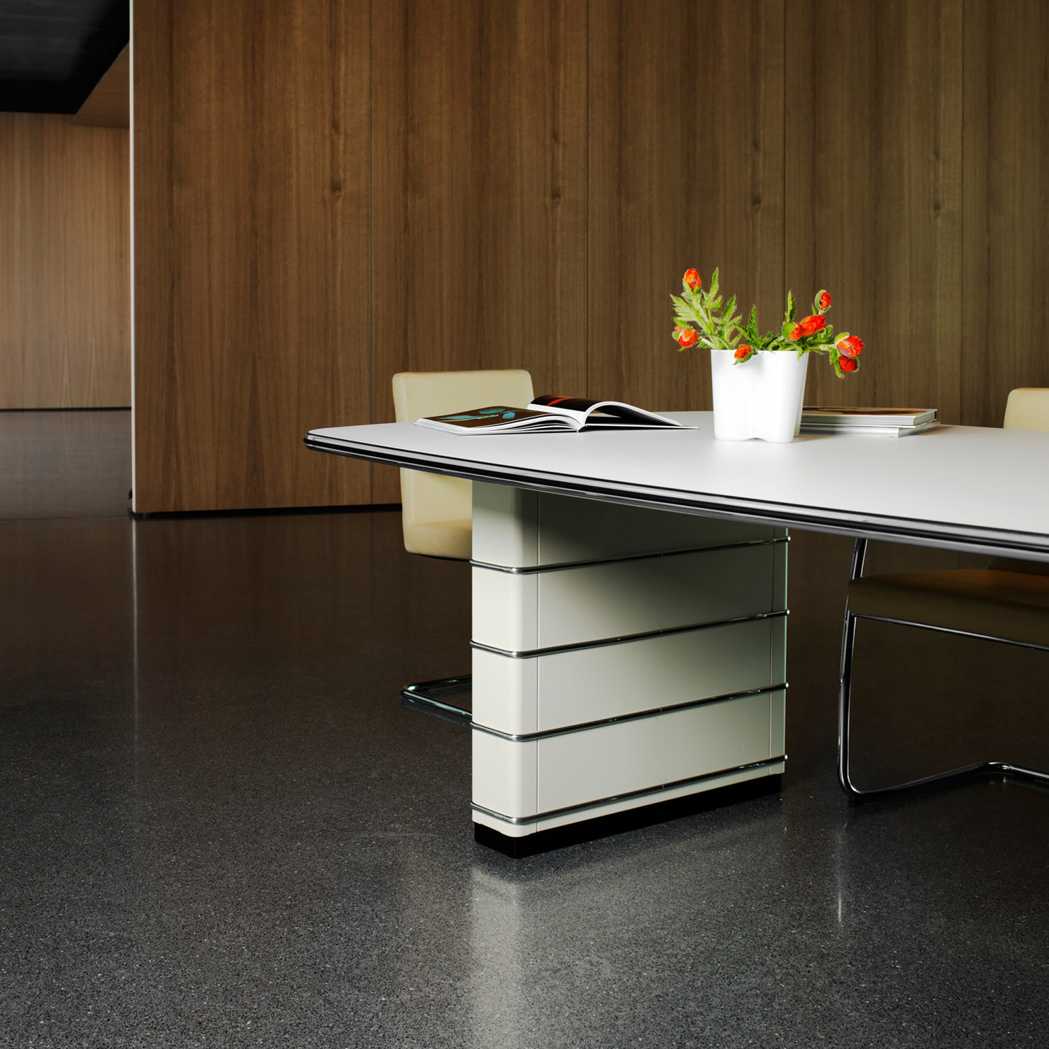 Classic Line Conference Table