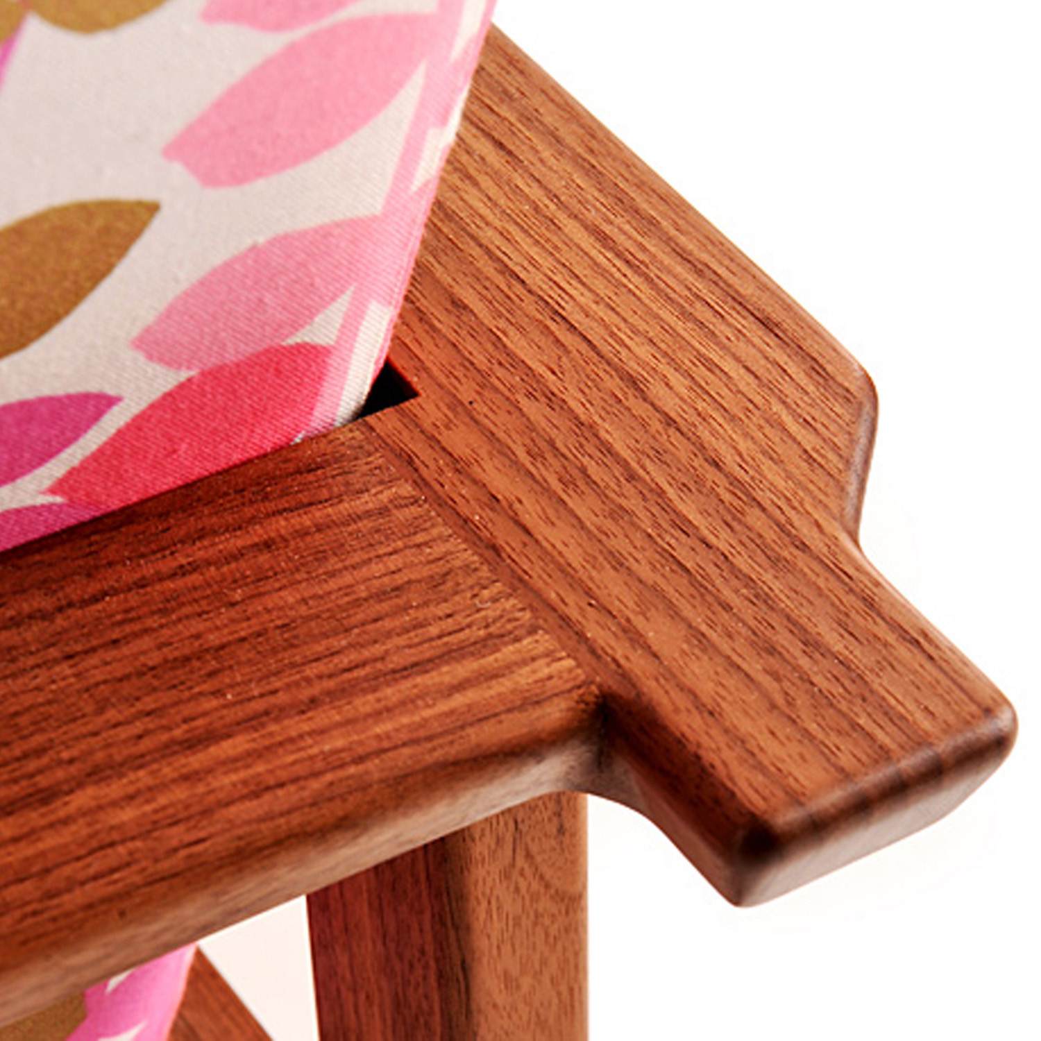 Acorn Sofa detail view
