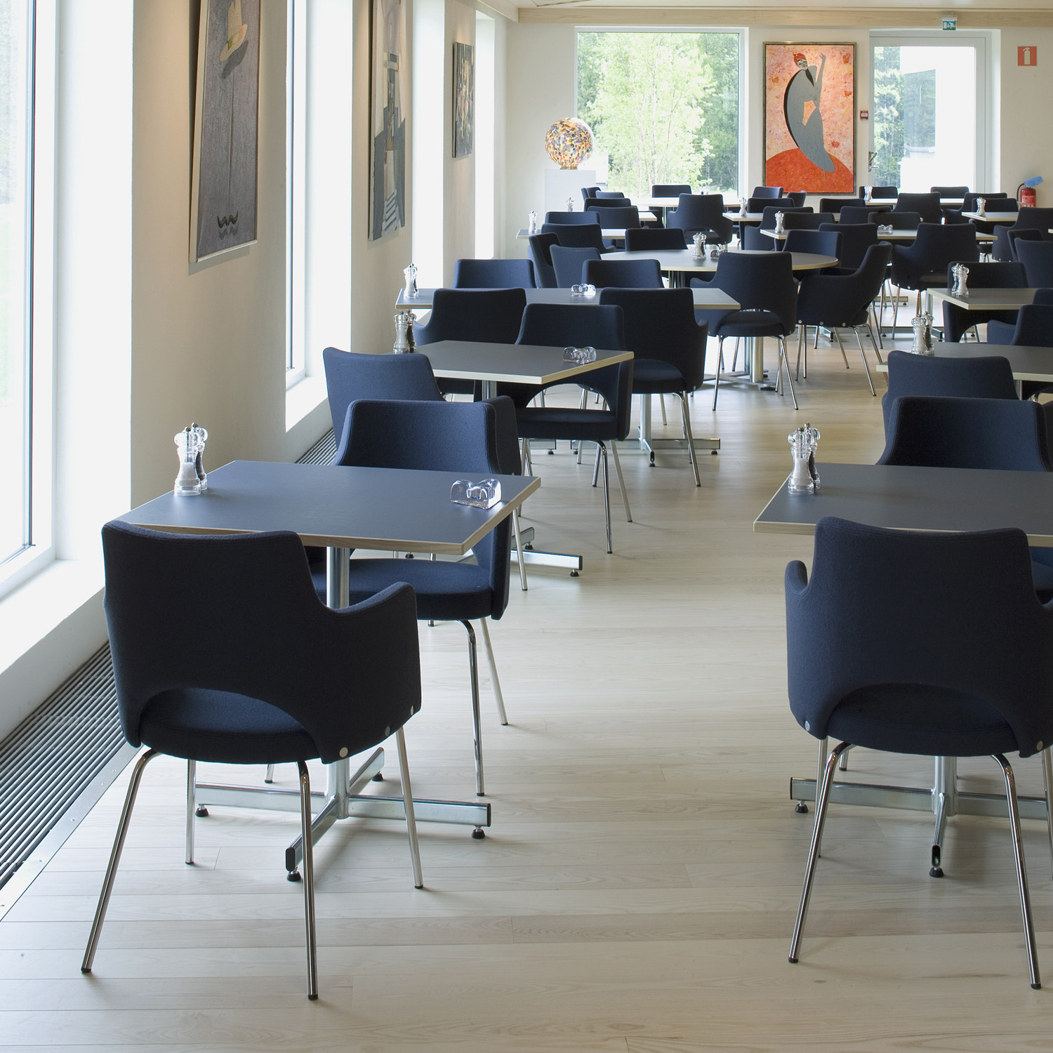 Cortina Visitors Chairs