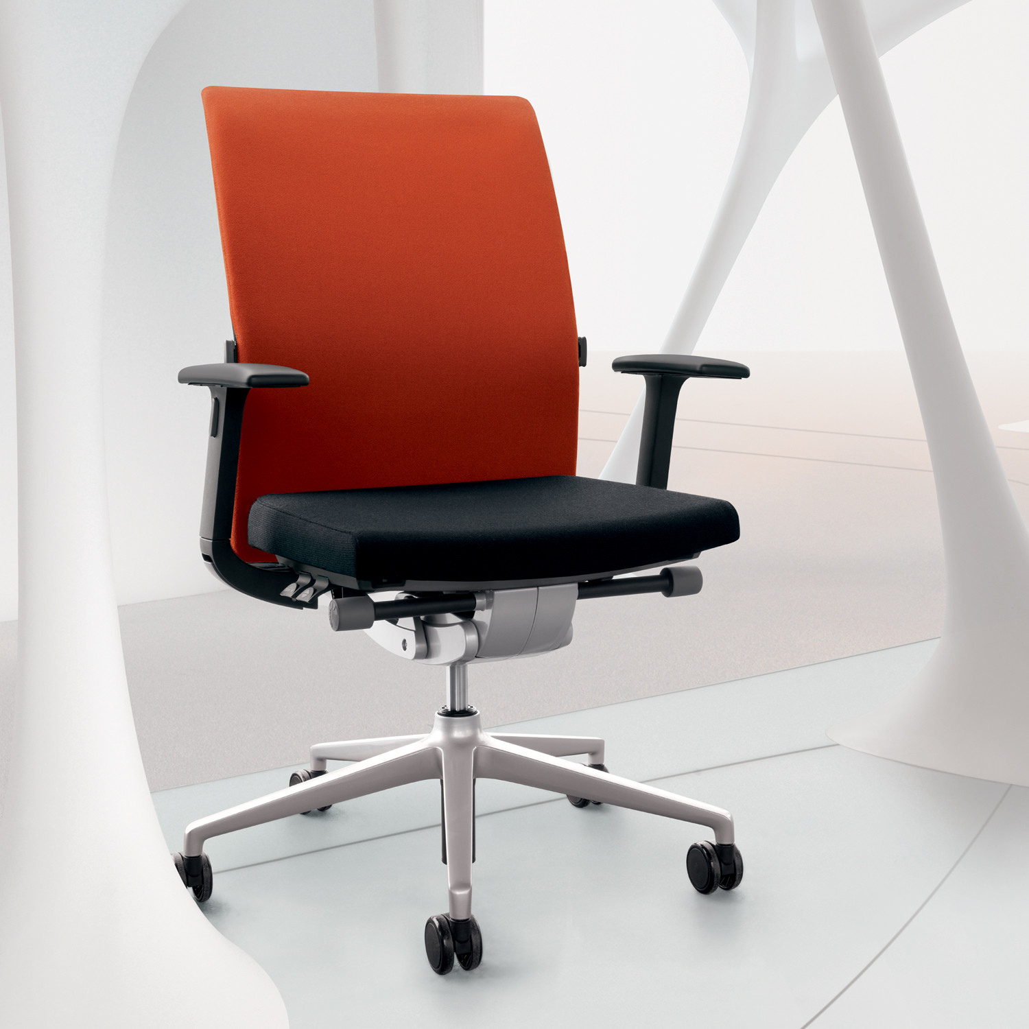Seduis Crossline Task Chair