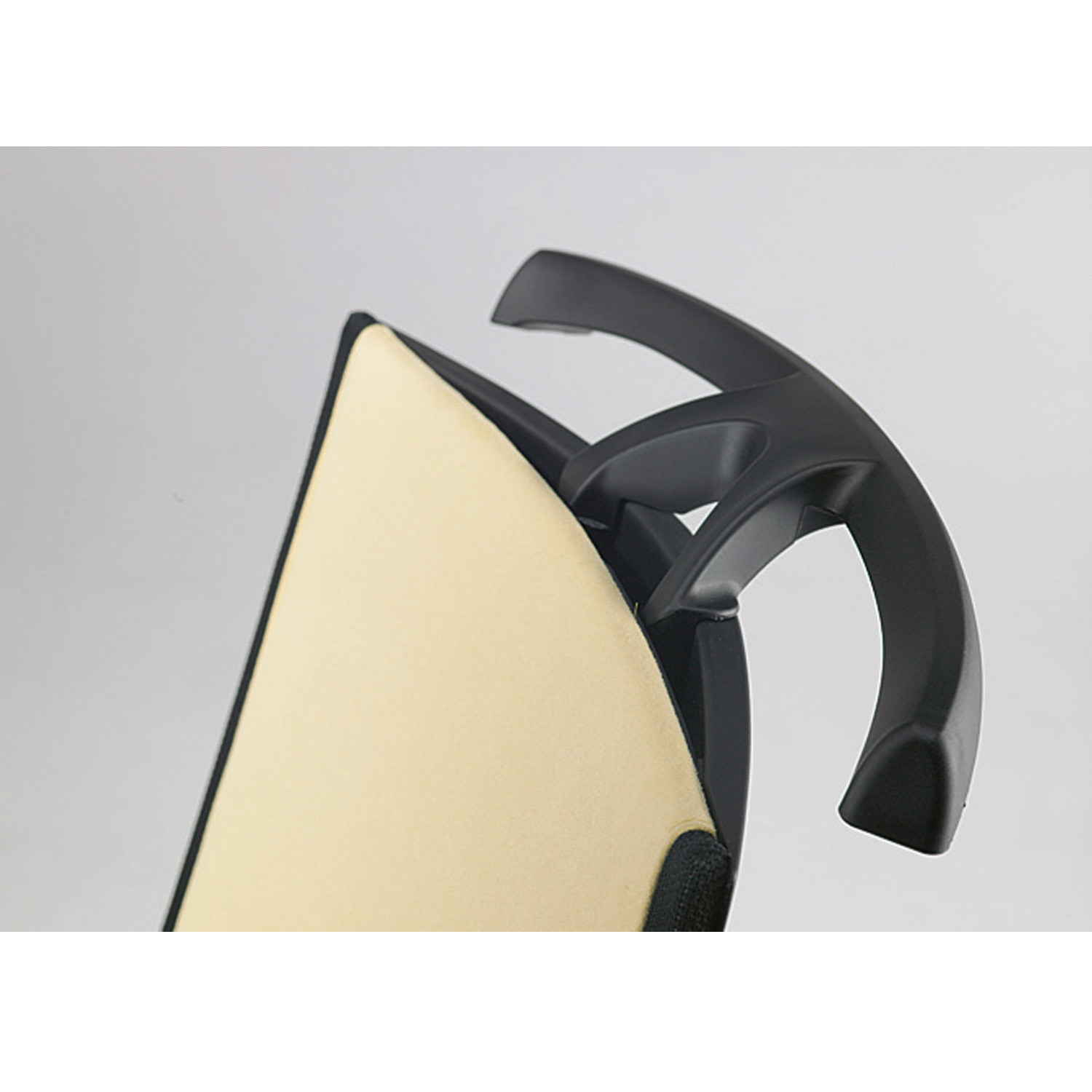 Duera Task Chair Coat Hanger 