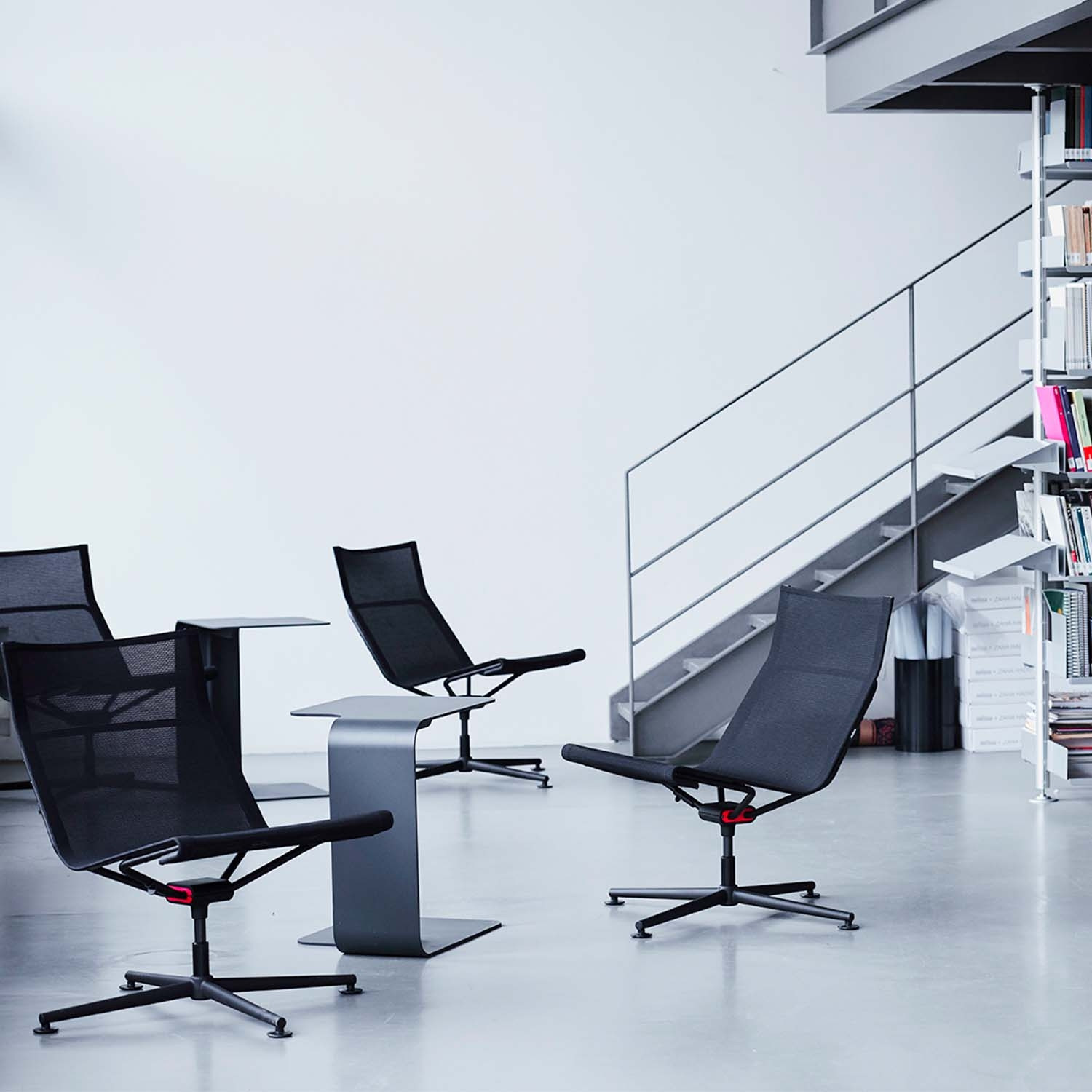 D1 Chair 6