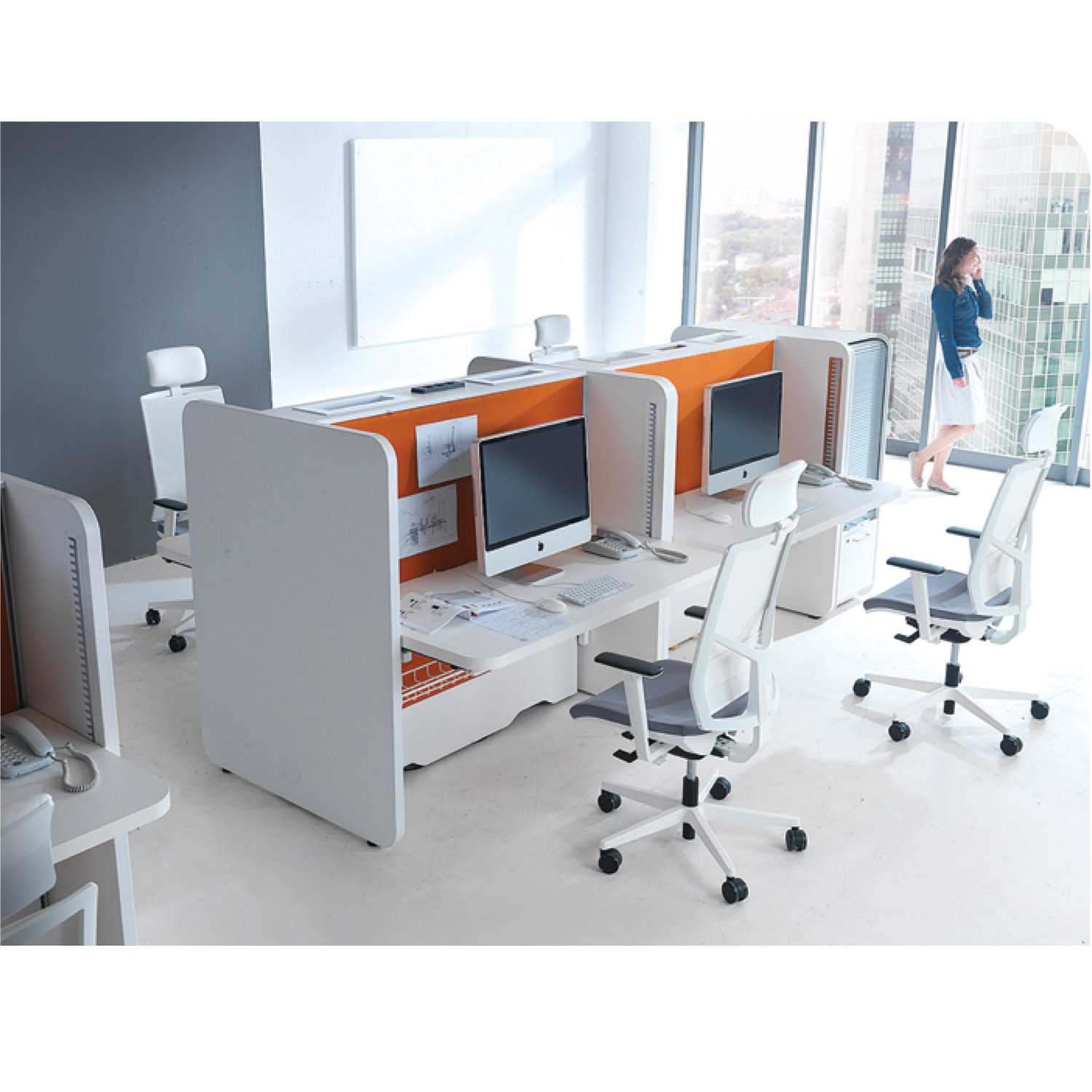 Stand Up Bench Desk from Mikomax
