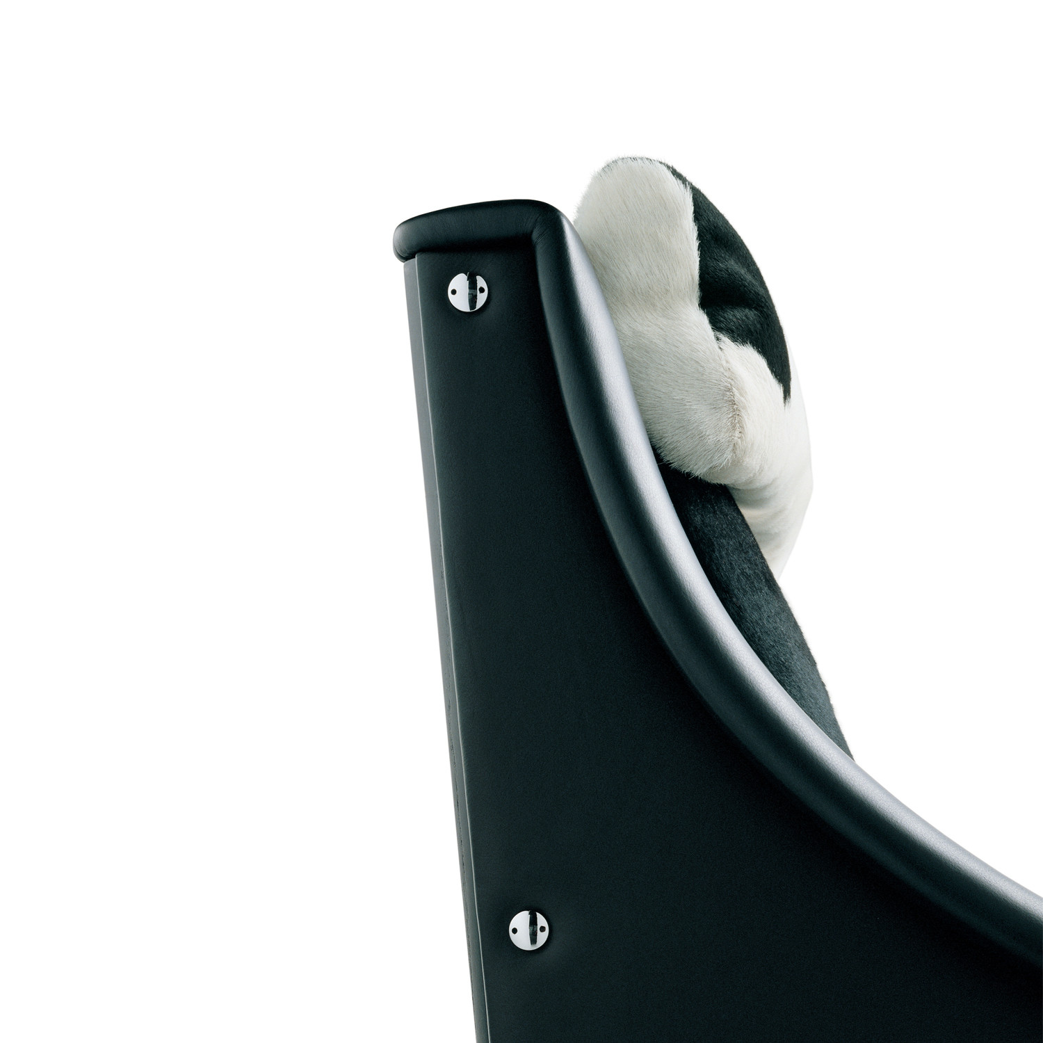 Dezza Armchair Headrest Detail