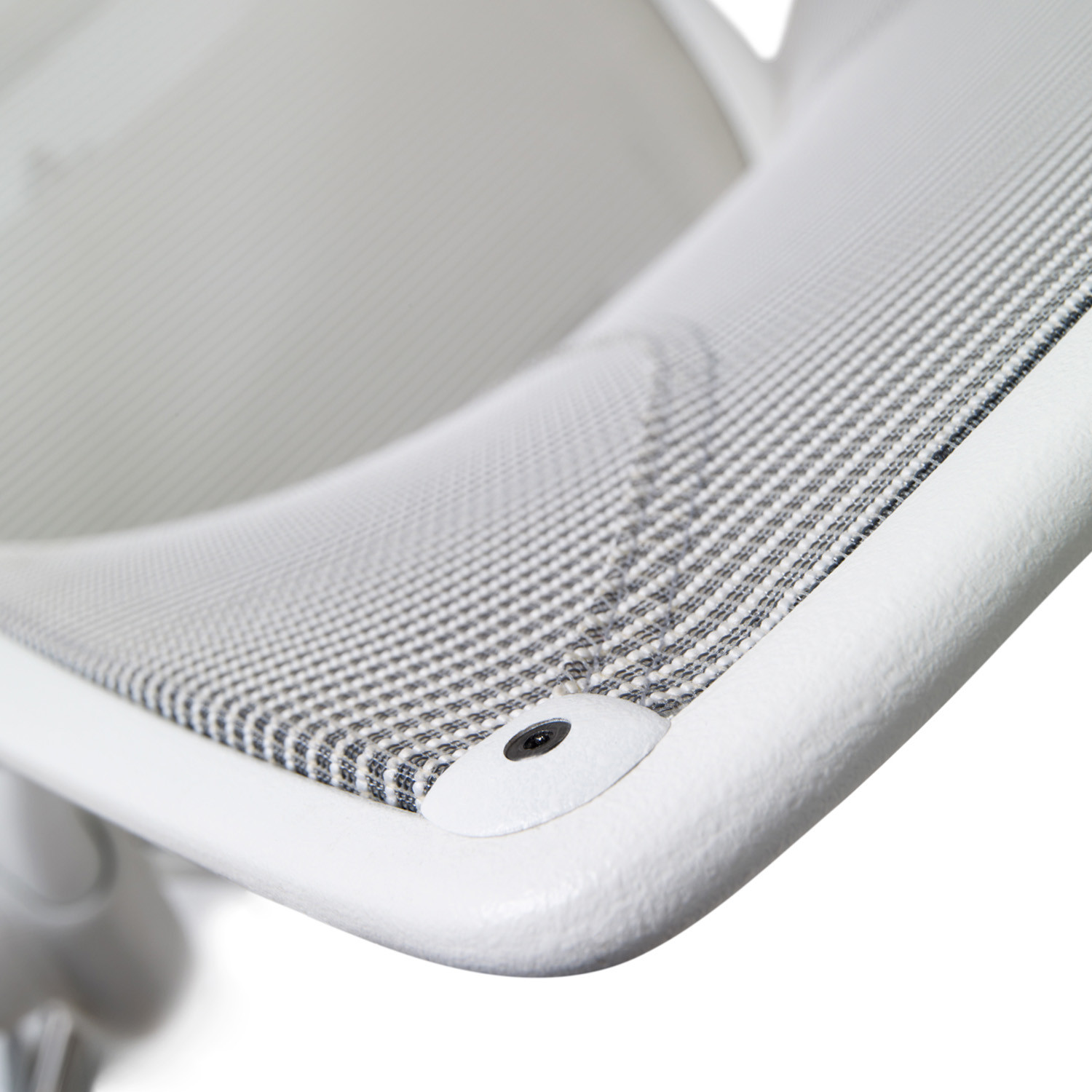 Diffrient World Mesh Back Chair