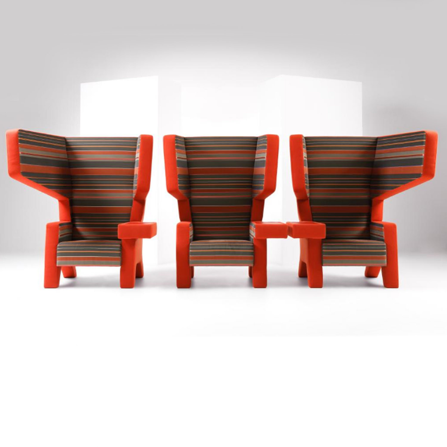 #001 Earchair Armchairs
