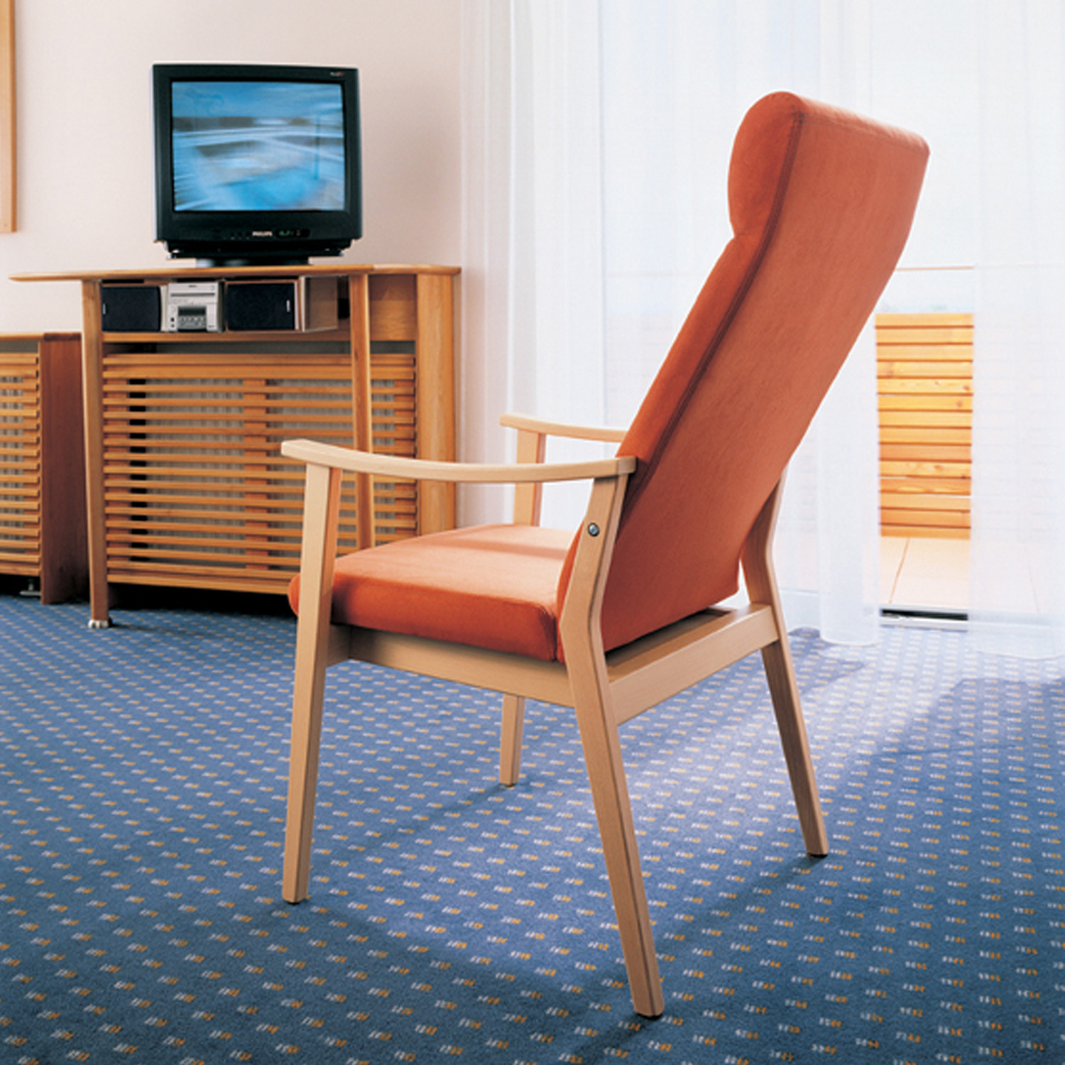 Edward Chair by Martin Ballendat
