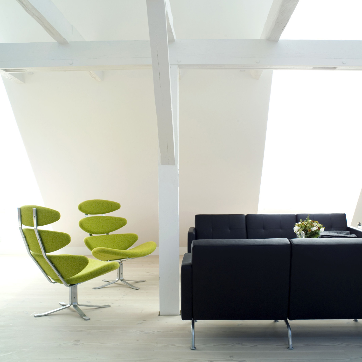 Erik Joergensen EJ 5 Corona Seating
