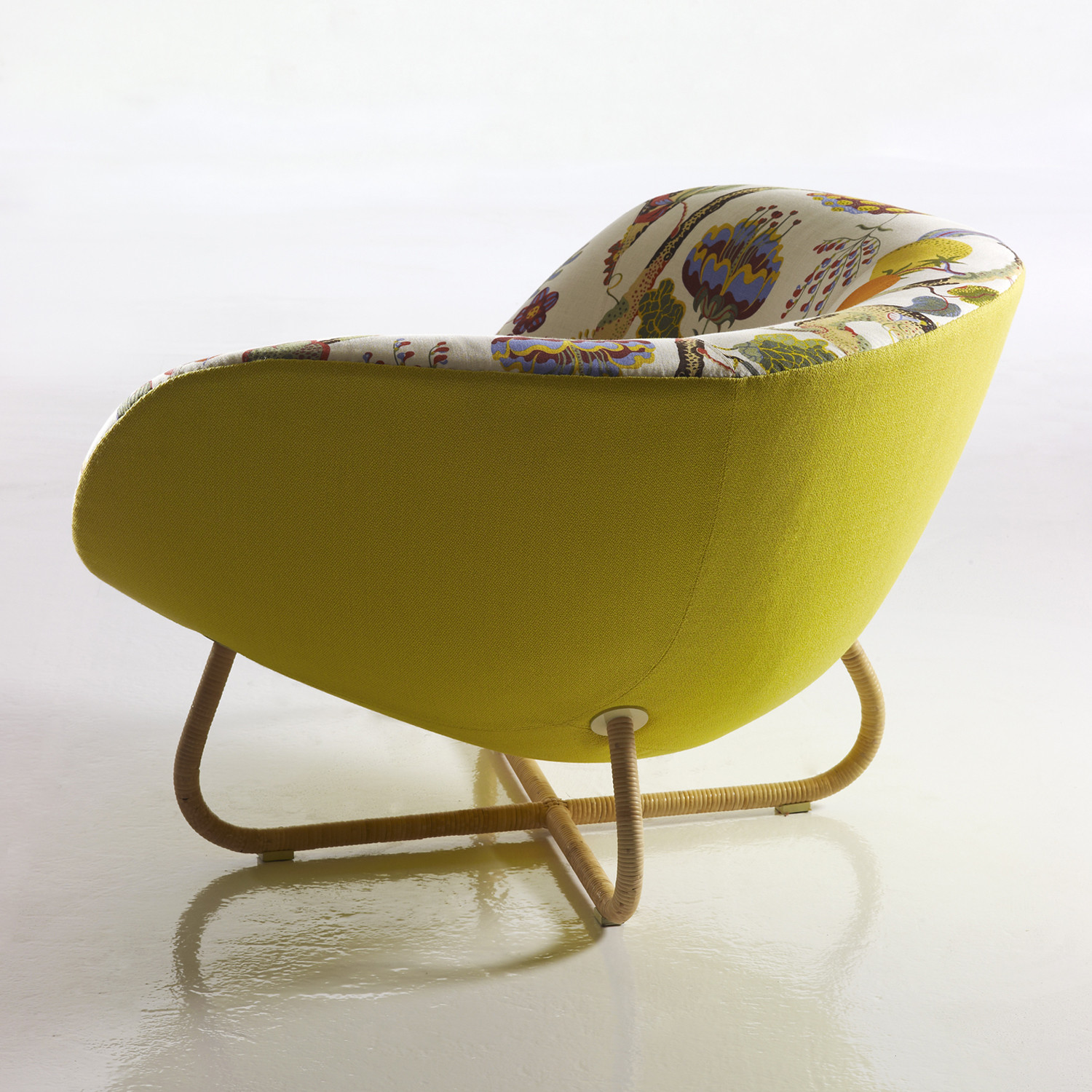 EJ 6 Armchair